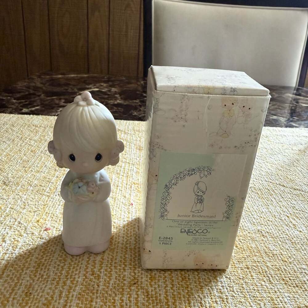 Precious Moments Junior Bridesmaid Figurine E-2845 Wedding Party Series